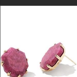Kendra Scott Morgan Gold Stud Earrings in Raspberry Labradorite